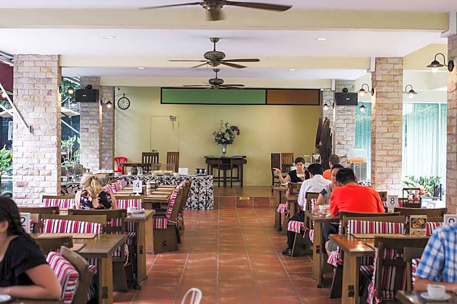 Feung Nakorn Balcony