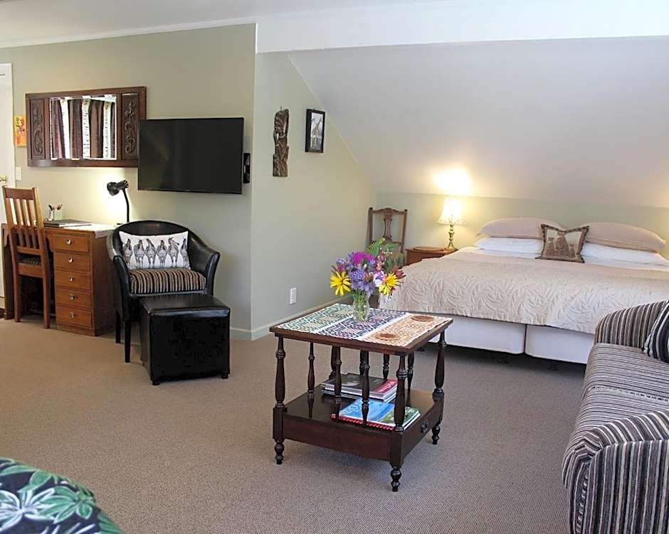 Annick House Bed and Breakfast