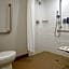 Four Points by Sheraton Point Edward Sarnia