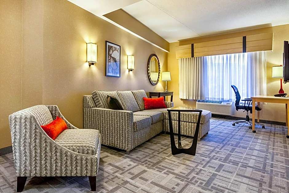 Cambria Hotel Pittsburgh - Downtown