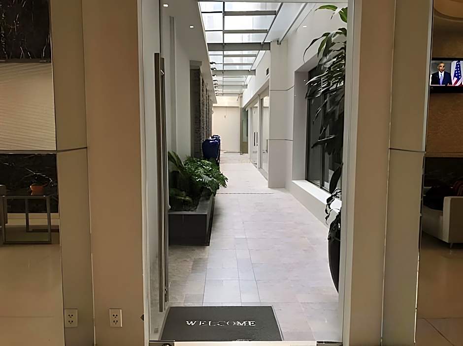 Mayfair Suites Serviced Apartment