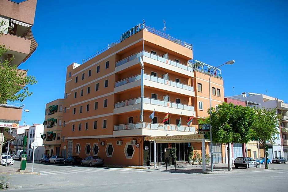 Hotel Torrezaf