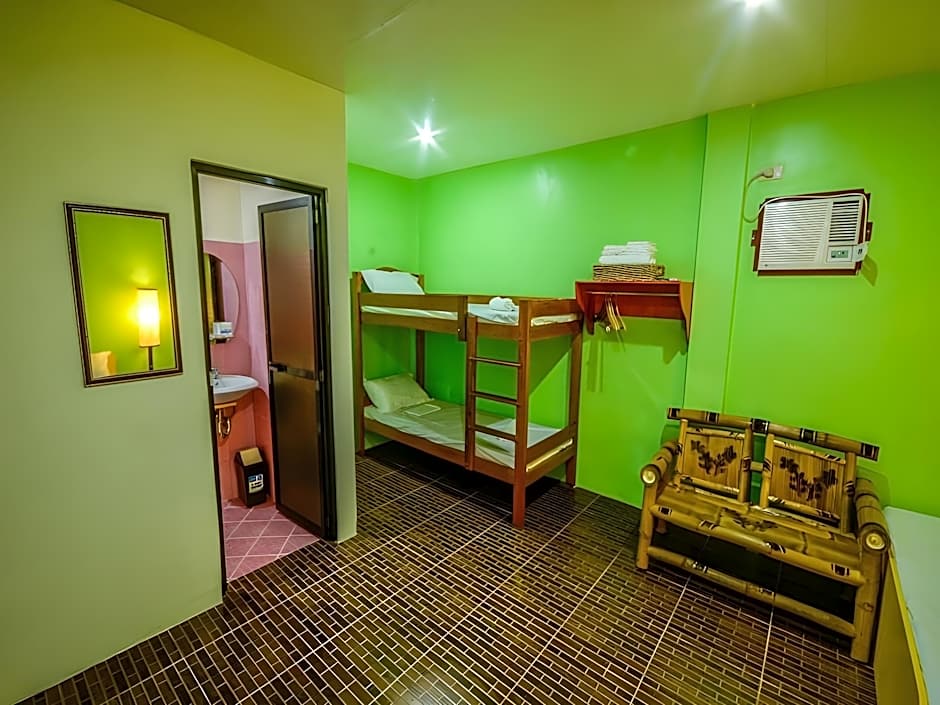 OYO 622 Butterfly Totem Guesthouse