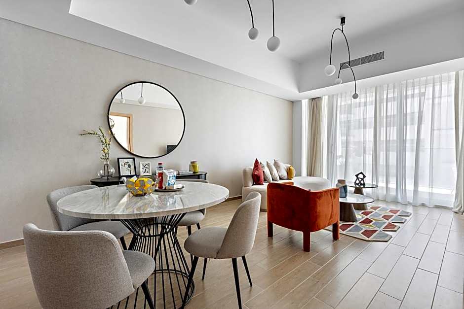 Silkhaus Luxury 1BDR Yas Island with Beach Access