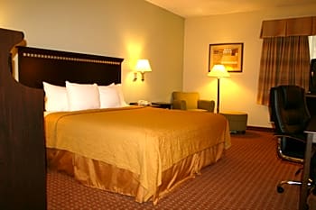 Best Western Plus North Houston Inn & Suites