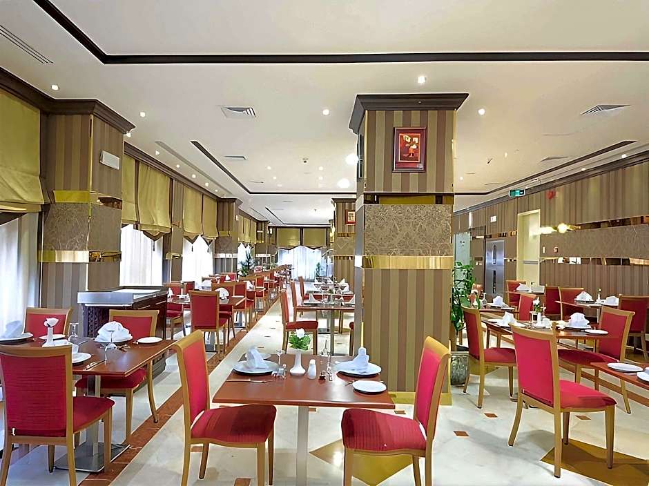 Zowar International Hotel