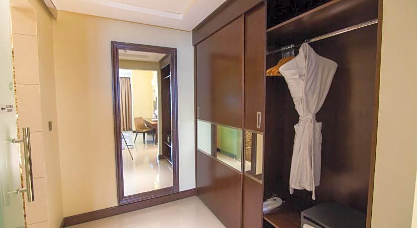 Premier Hotel