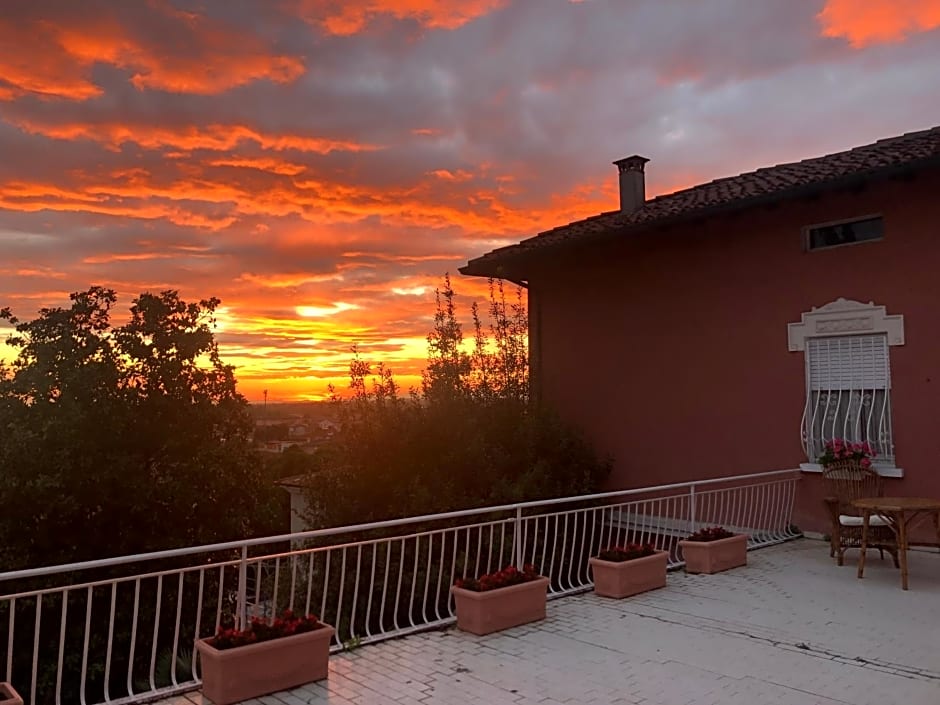 Villa House and Garden B&B