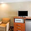 Quality Inn & Suites Mt. Juliet
