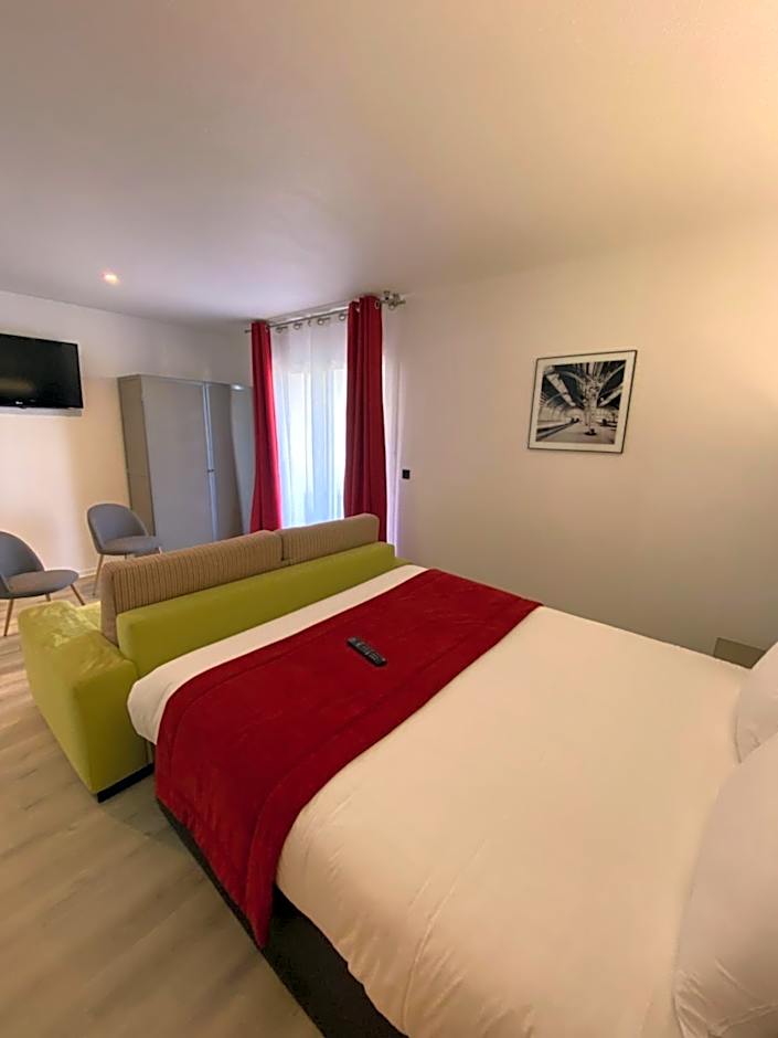 The Originals City, Hôtel Les Dômes, Perpignan Sud Saleilles