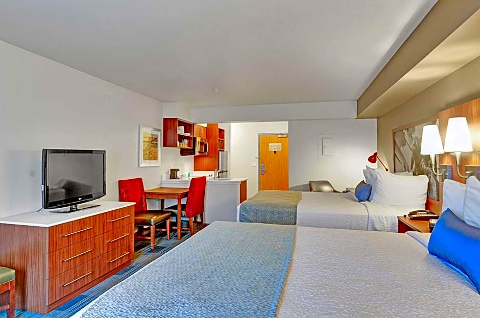 Executive Residency by Best Western Navigator Inn & Suites 