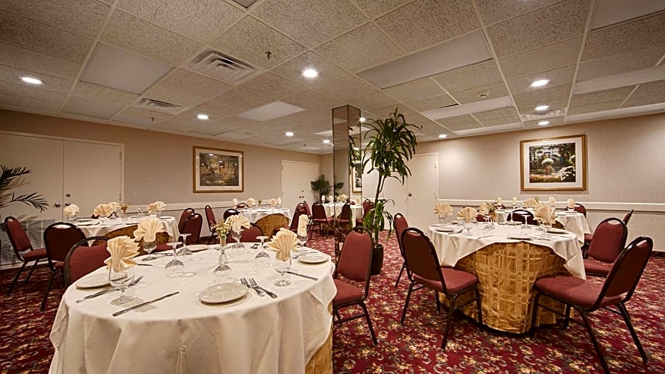 Best Western Plus Morristown Inn