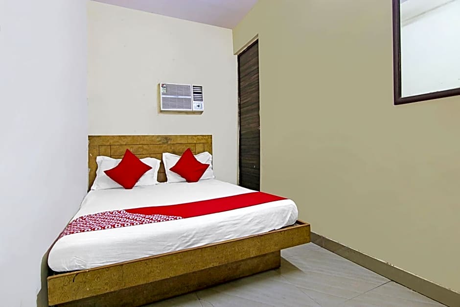 Hotel Sudarshan Palace Deluxe – Delhi, NY