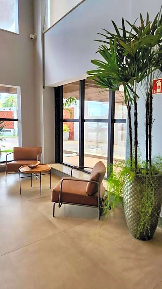 Flat Alto, Confortável com Lavadora e Airfryer