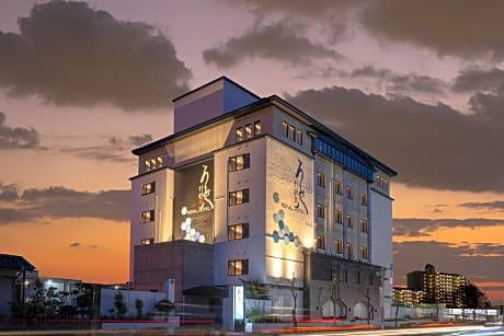 Royal Hotel Uohachi Bettei