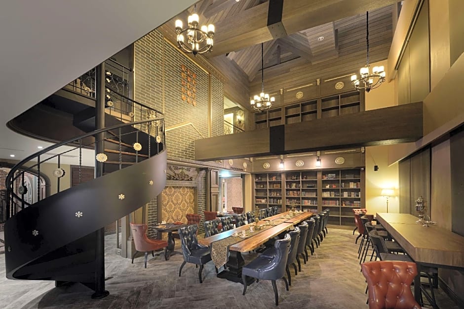 Golden Tulip RS Boutique Hotel