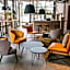 LOOM Hotel & Skybar