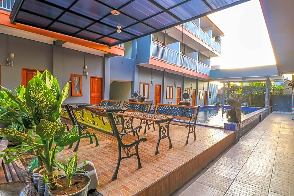 OYO 1670 Likko Inn – Denpasar, CO