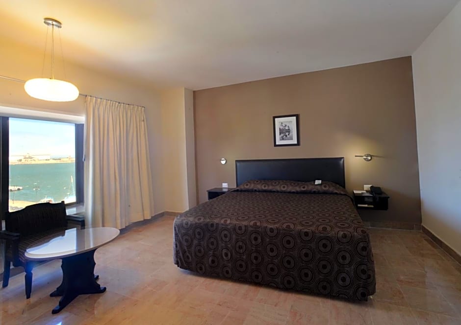 Hotel Mar y Tierra