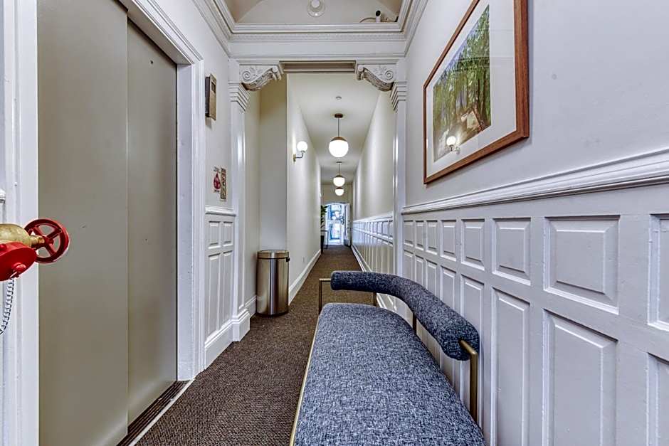 Sosuite at French Quarters - Rittenhouse Square