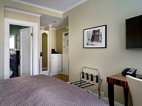 Business Single Room