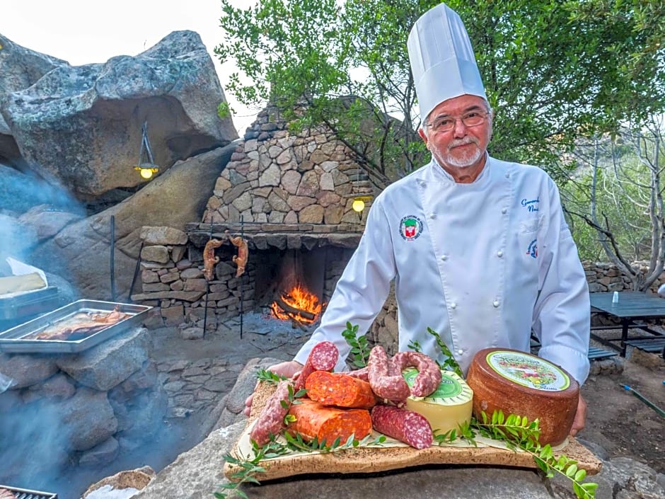 Hotel Rocce Sarde