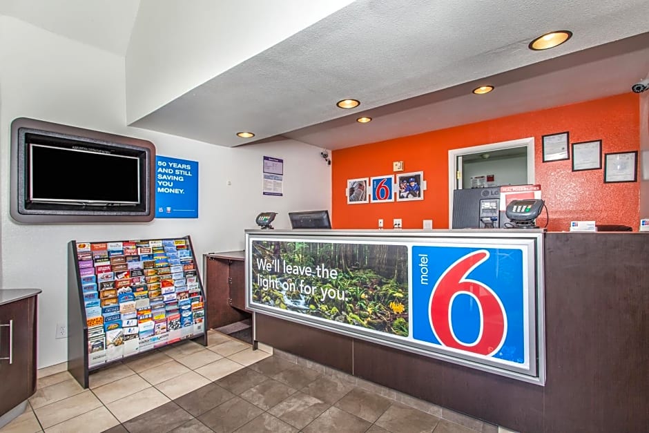 Motel 6-Fairfield, CA - North