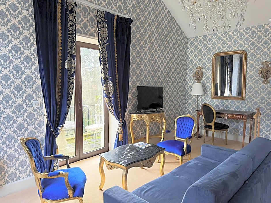 Chateau Le Prieure - Younan Collection