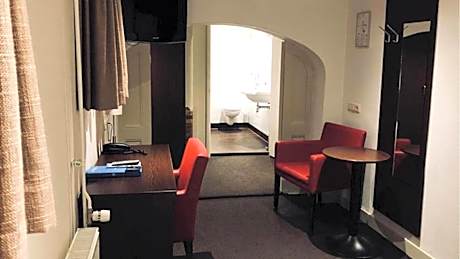 Double Room at Souterrain Level