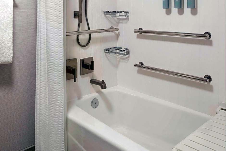 Courtyard by Marriott Farmington