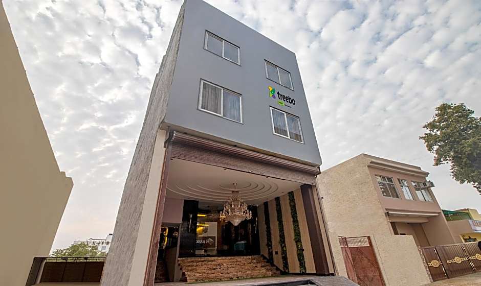 Treebo Taj Dream Agra