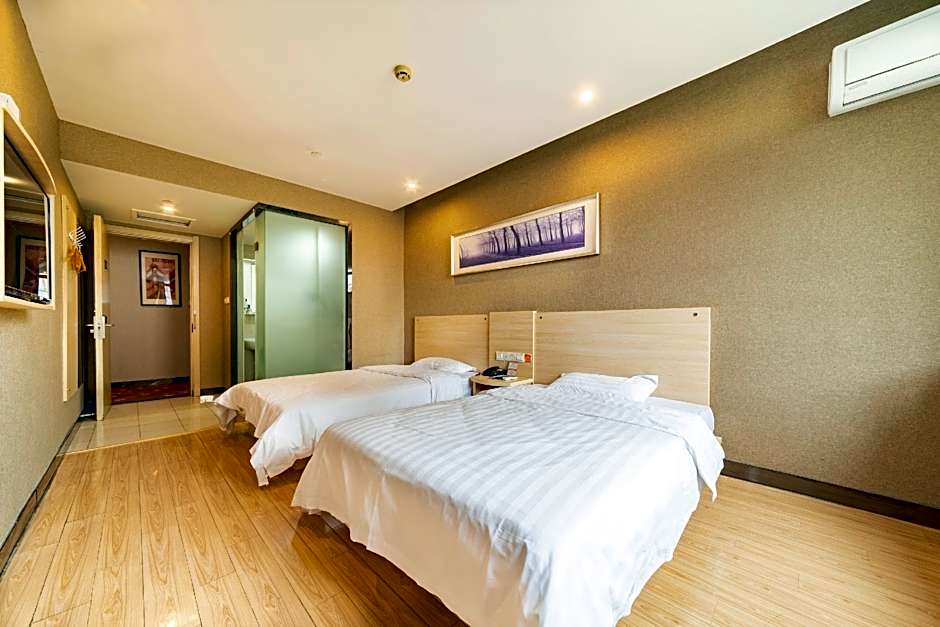 7 Days Inn Dongtai Honglan Road RT-Mart