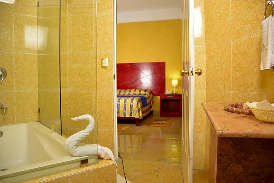 Hotel Paradise Inn