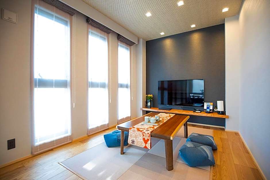 SOLA HOTEL