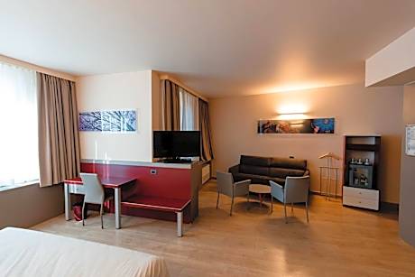 Junior Suite with Balcony