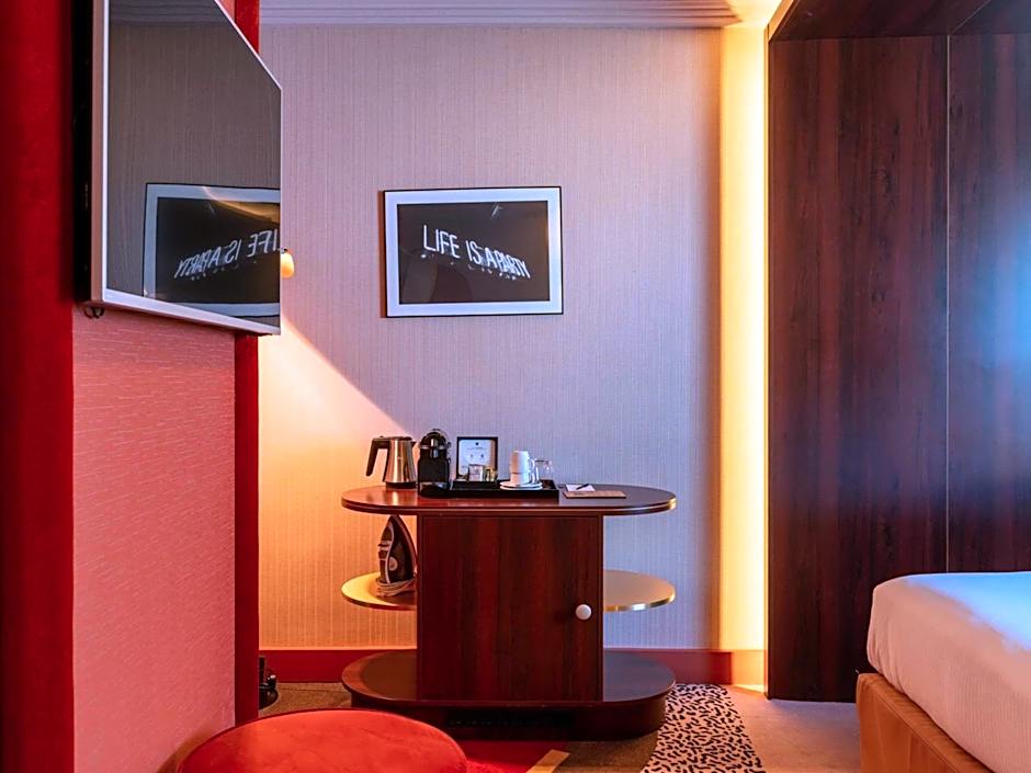 NEST Paris La Defense - MGallery