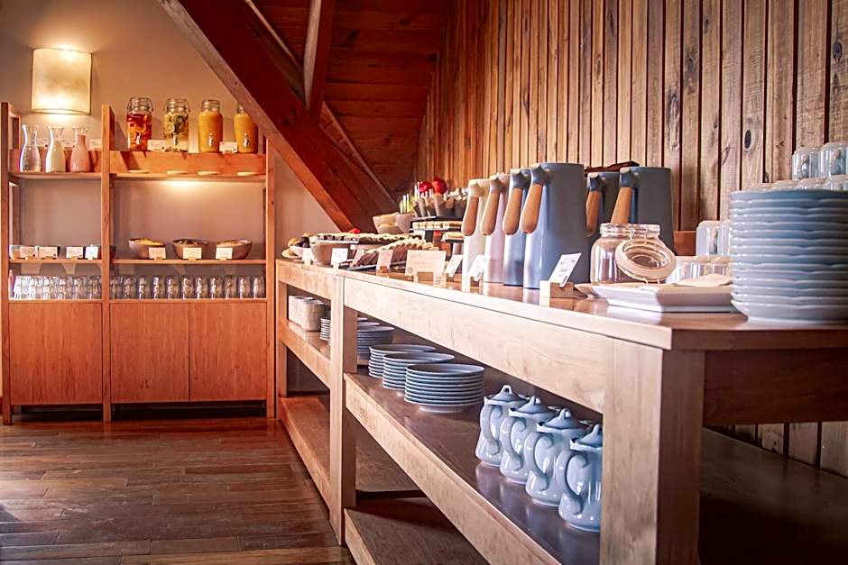 Tremun Mirador Del Lago Hotel