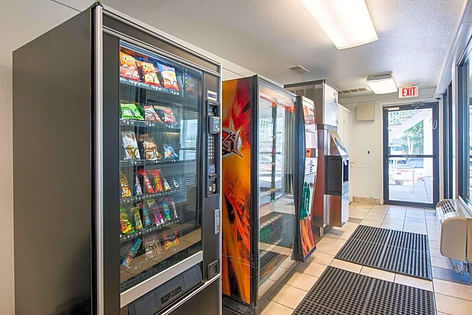 Motel 6-Sparks, NV - Airport - Sparks