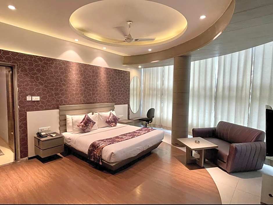 Hotel Narulas Aurrum