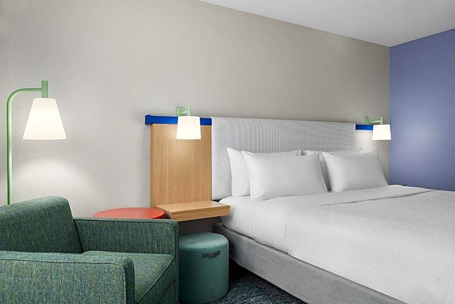 Garner Hotel Madison - Huntsville Airport by IHG