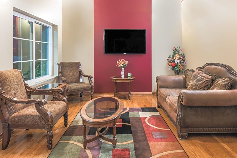 Super 8 by Wyndham Fort Worth North