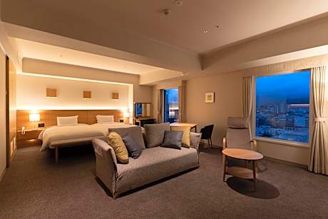 Authent Suite with Lounge Access-High Floor for 2Adult - Non-Smoking