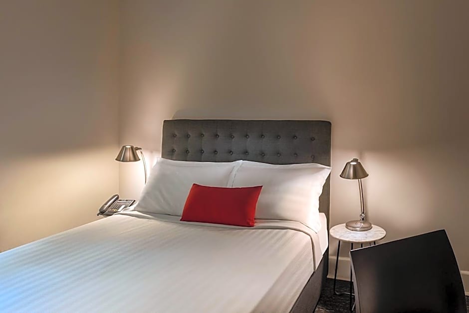 Como Court Budget Accommodation