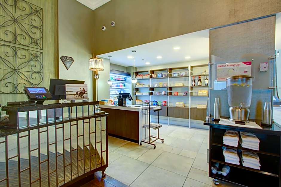 Crowne Plaza Charleston By IHG