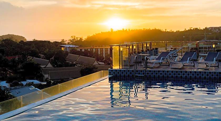 Ozone Condotel Kata Beach by Alpina