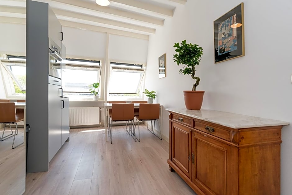 Central Rooftop Terrace Guest Suite