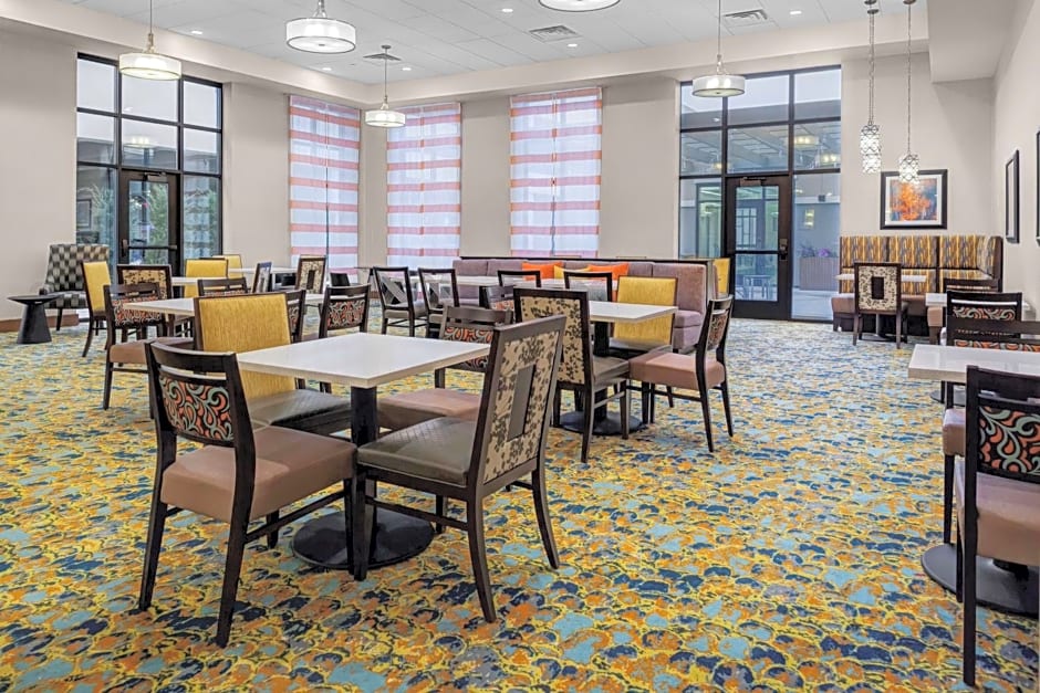 Homewood Suites by Hilton Wauwatosa Milwaukee