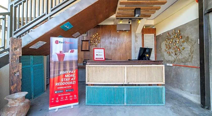 RedDoorz Plus @ Casa Lucia Sindalan San Fernando City Pampanga