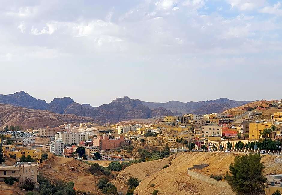 Petra Heart Hotel