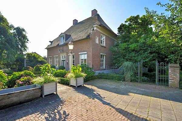 De Oude Pastorie Macharen